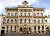 Политехнический музей в Москве. Открыт 12 декабря 1872 г. построен по проекту архитектора И.А. Монигетти.